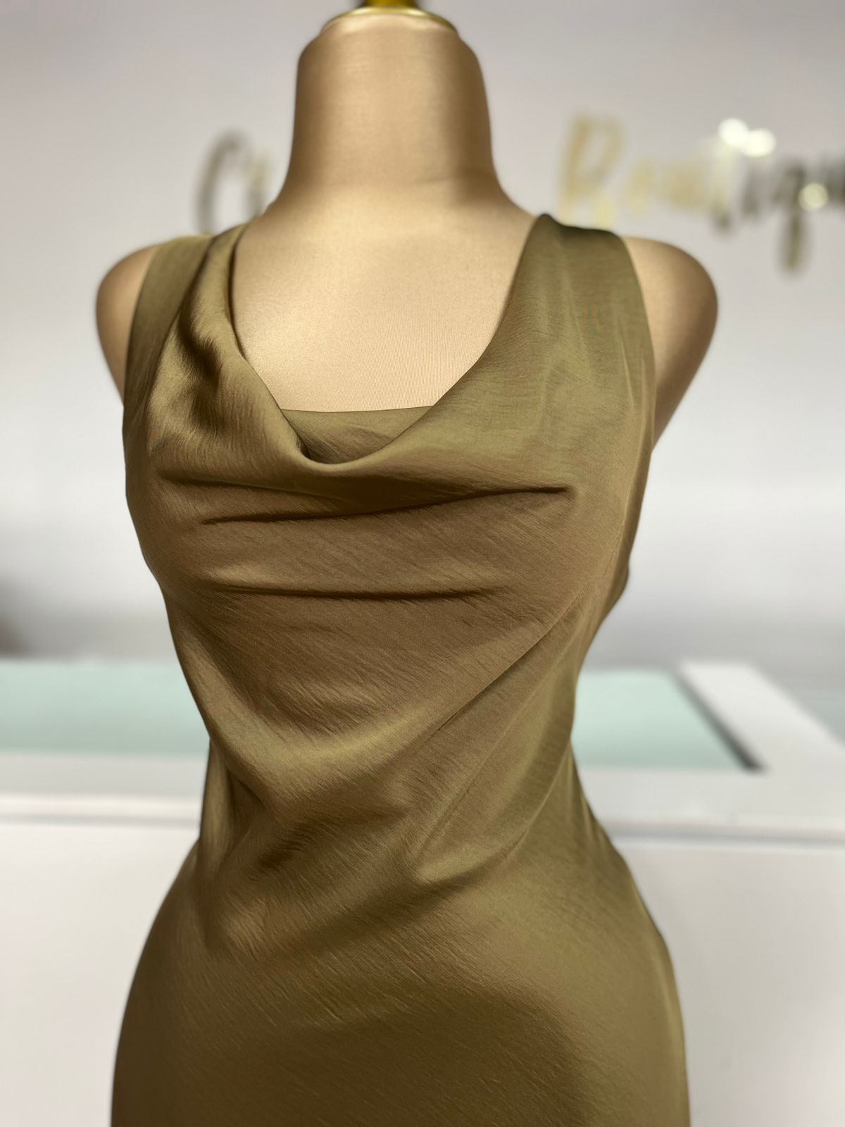 VESTIDO REGINA GD9543