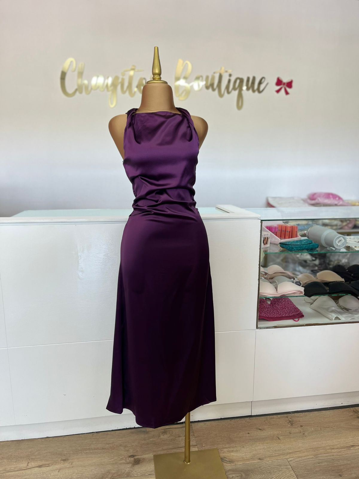 vestido uva