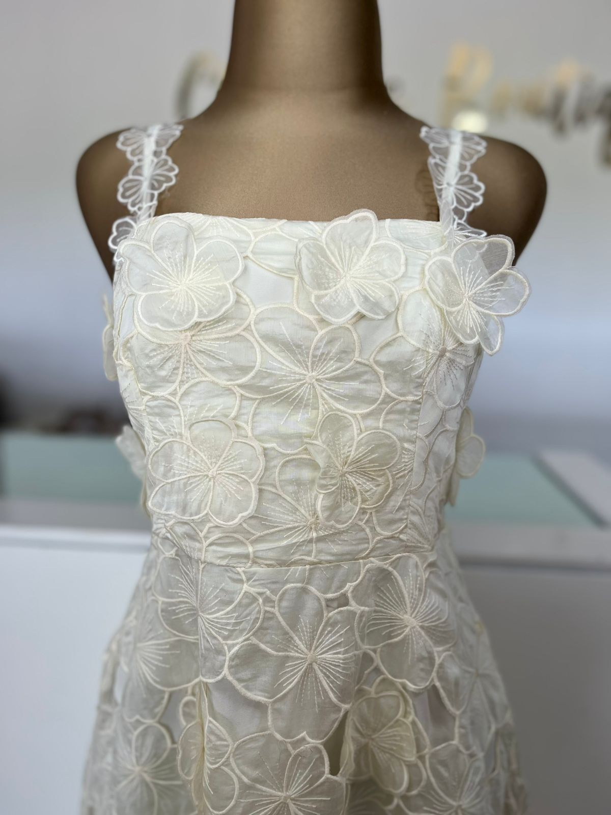 VESTIDO  NIEVE LD1044